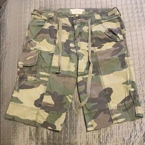 Women Abercrombie & Fitch Cargo Camo Shorts